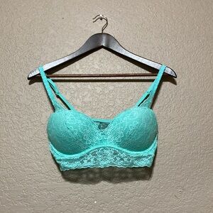 Pink Victoria’s Secret Set Lace Bralette & thong